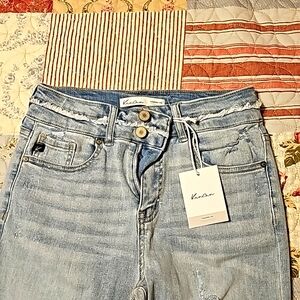 Kan can Jeans size 27 Ankle NWT